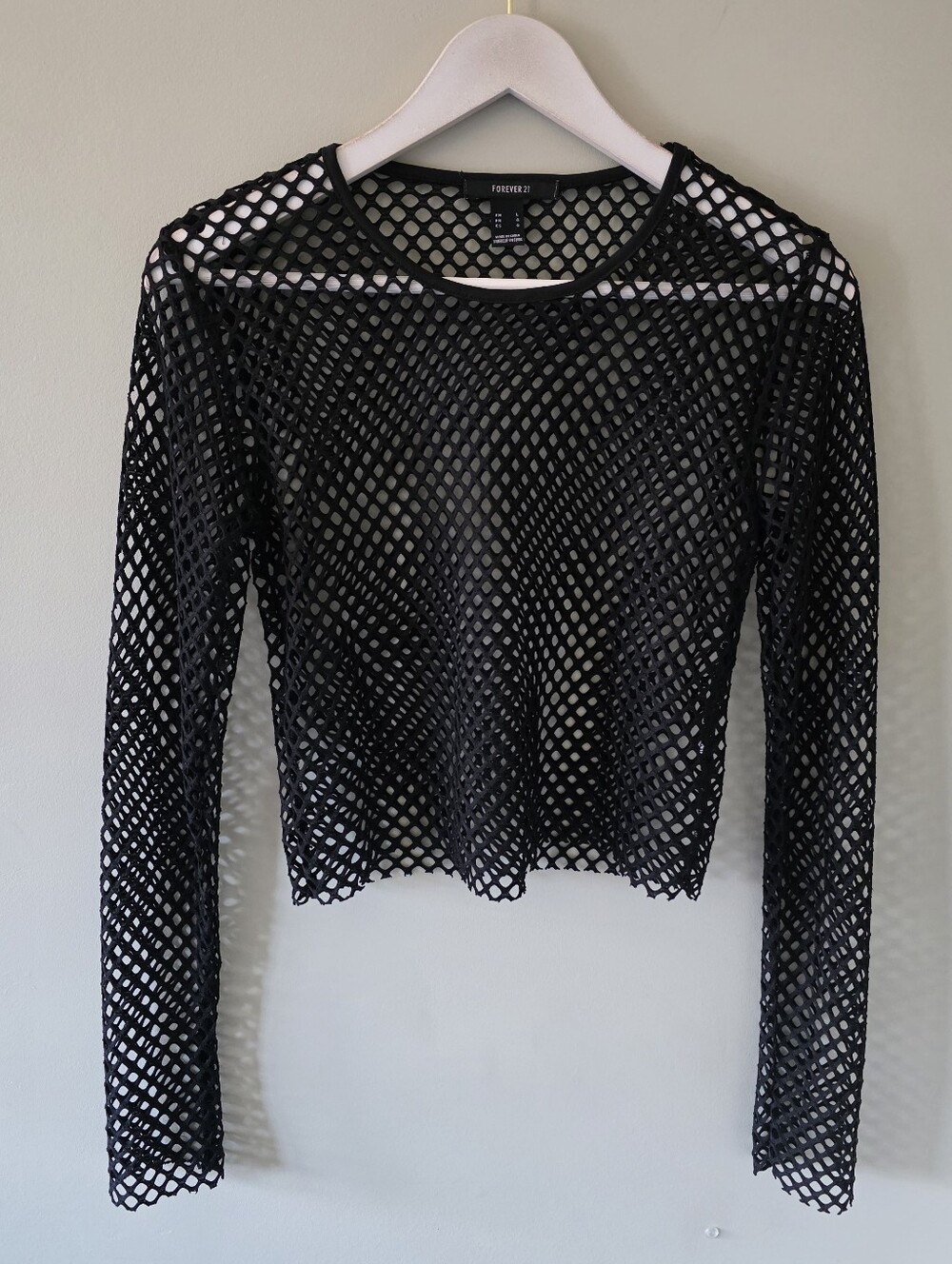 Forever 21 L Y2K Indie Sleeze Punk Goth Coachella Rave Black Fishnet Crop Top